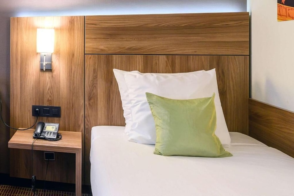 hotel opera