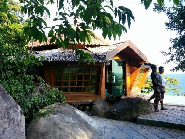 emperor resort by bugis