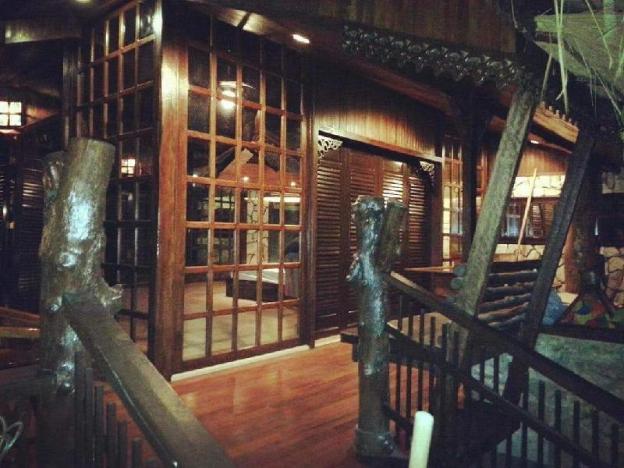 emperor resort by bugis