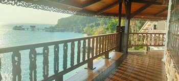 emperor resort by bugis