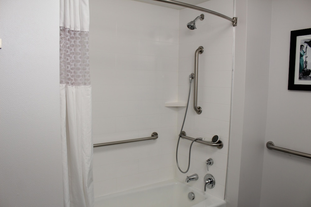 hampton inn and suites los angeles hollywood