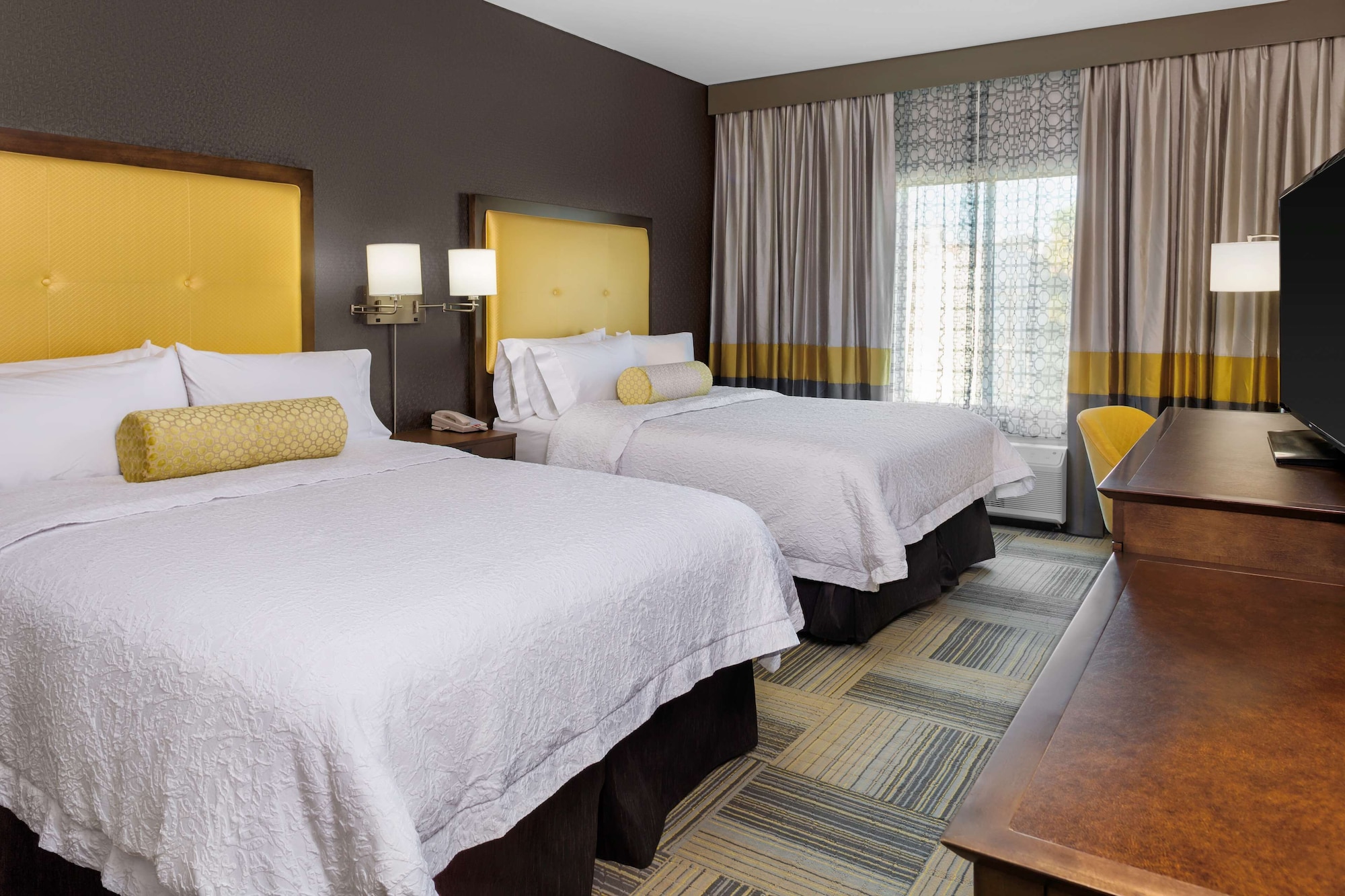 hampton inn and suites los angeles hollywood