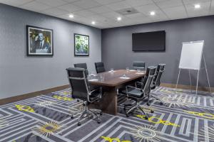 hampton inn and suites los angeles hollywood