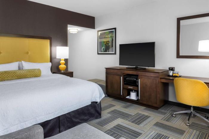 hampton inn and suites los angeles hollywood