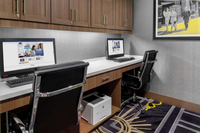 hampton inn and suites los angeles hollywood