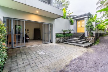 chakola villa