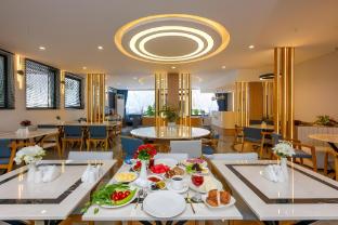 diamond luxury hotel