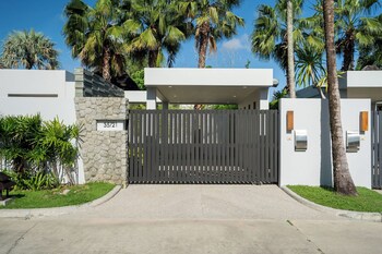 escape villas at anchan villa
