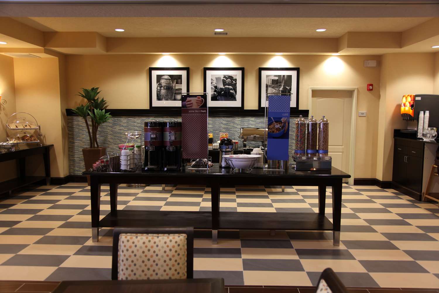 hampton inn and suites carlsbad