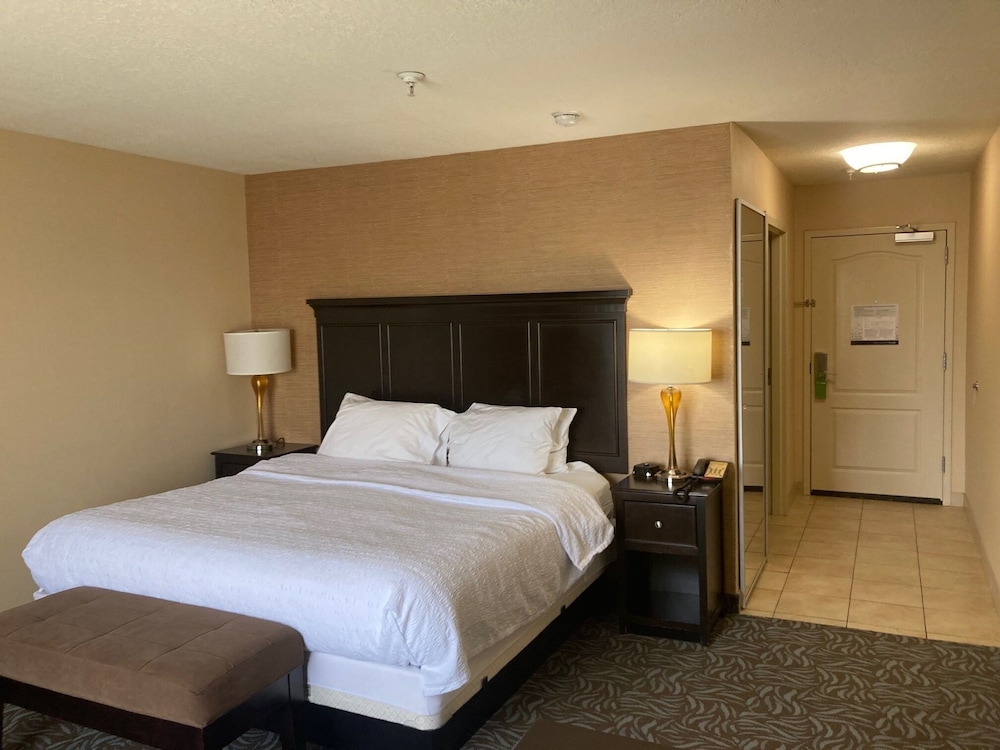 hampton inn and suites carlsbad