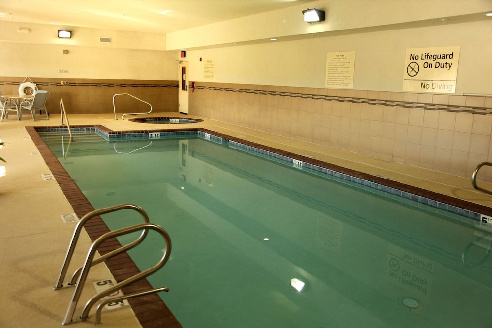 hampton inn and suites carlsbad