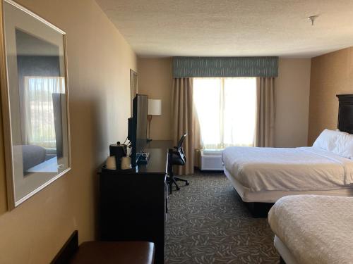 hampton inn and suites carlsbad