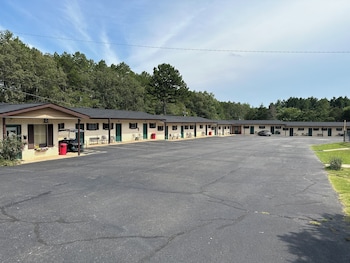 Sportsman's Lodge,Greers Ferry>>Fairfield Bay,2 star