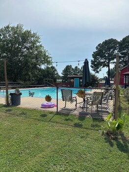 Sportsman's Lodge,Greers Ferry>>Fairfield Bay,2 star