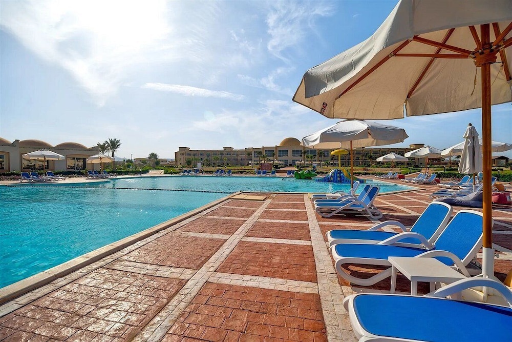 amarina queen resort marsa alam