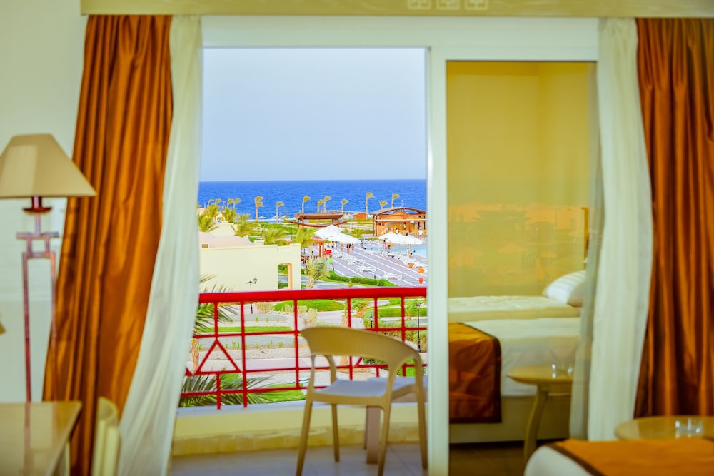 amarina queen resort marsa alam