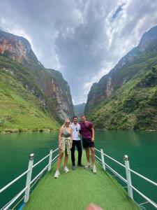 ha giang yolo house and loop tours
