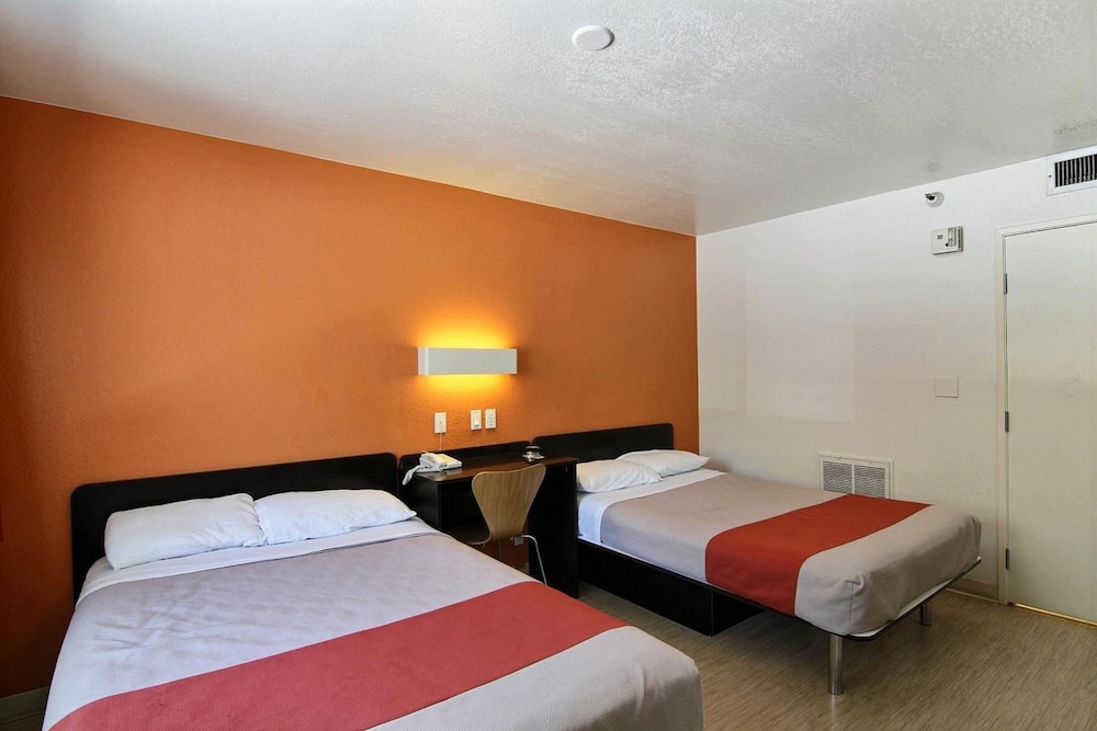 motel 6 carpinteria ca santa barbara south