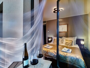 boutique hotel chrysso