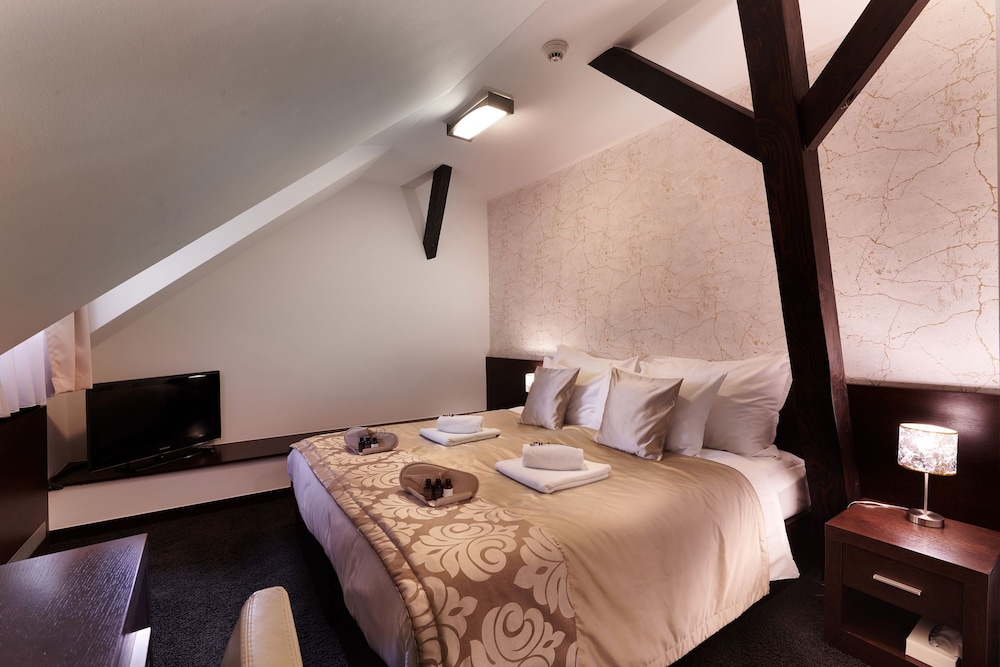 boutique hotel chrysso
