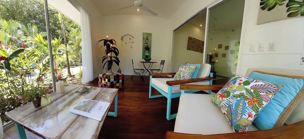 ojochal gardens villas