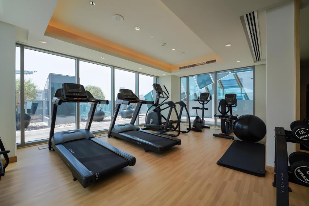 lusso hometels j one