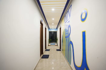 mall road
