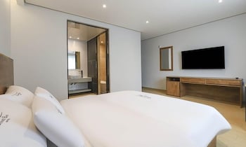 hotel grand bay boryeong