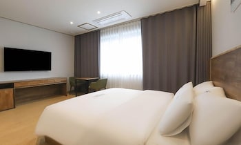 hotel grand bay boryeong