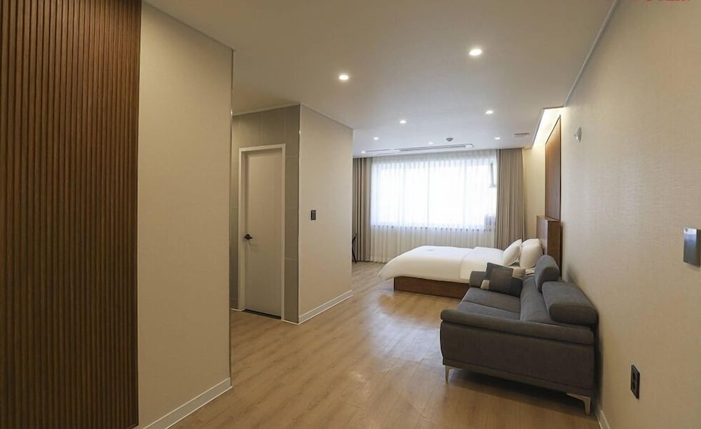 hotel grand bay boryeong