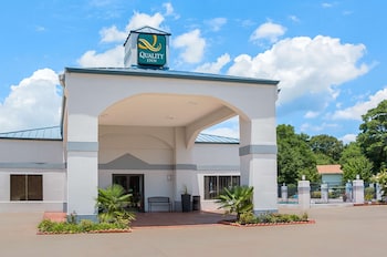 quality inn carthage