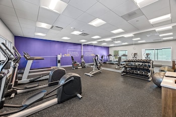 holiday inn express and suites marinette