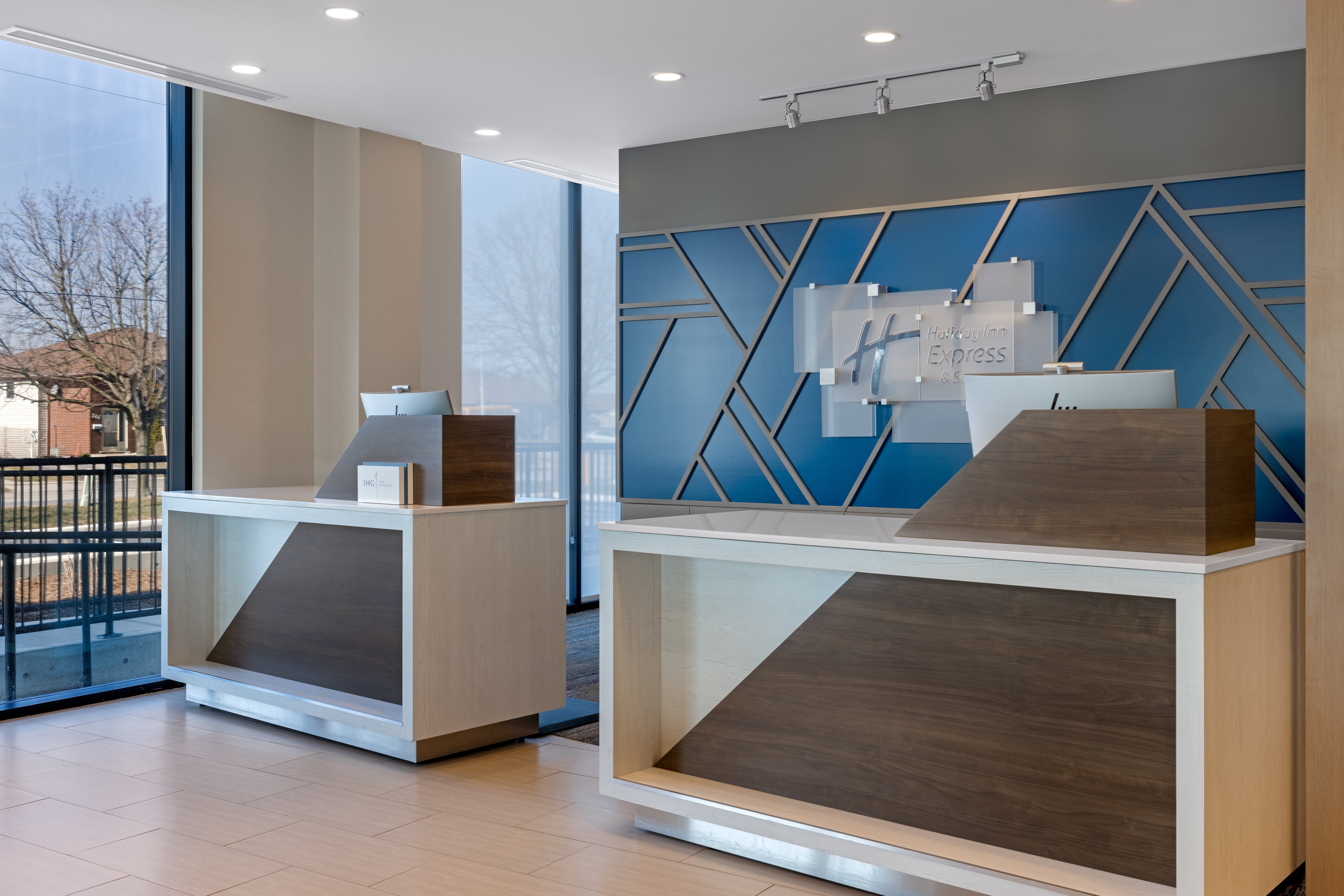 holiday inn express and suites st thomas an ihg hotel