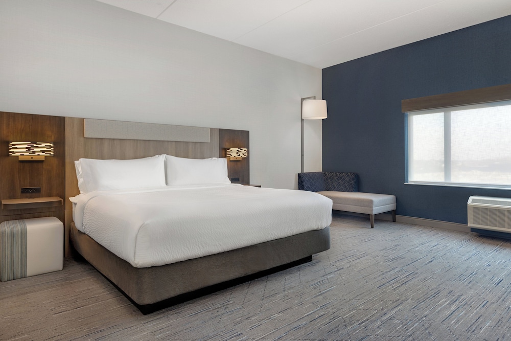 holiday inn express and suites st thomas an ihg hotel