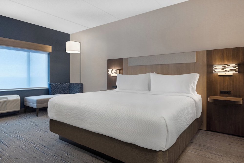 holiday inn express and suites st thomas an ihg hotel