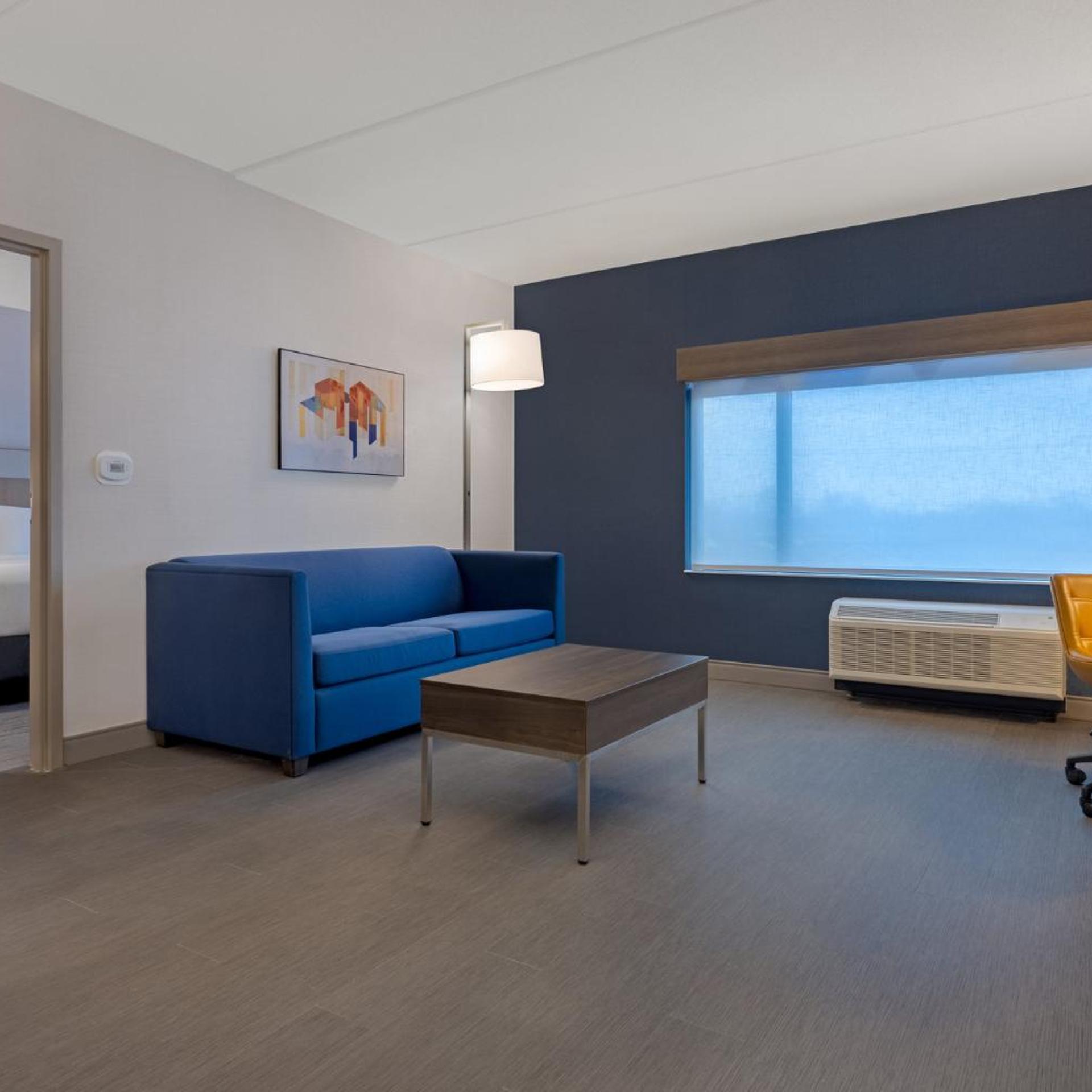 holiday inn express and suites st thomas an ihg hotel