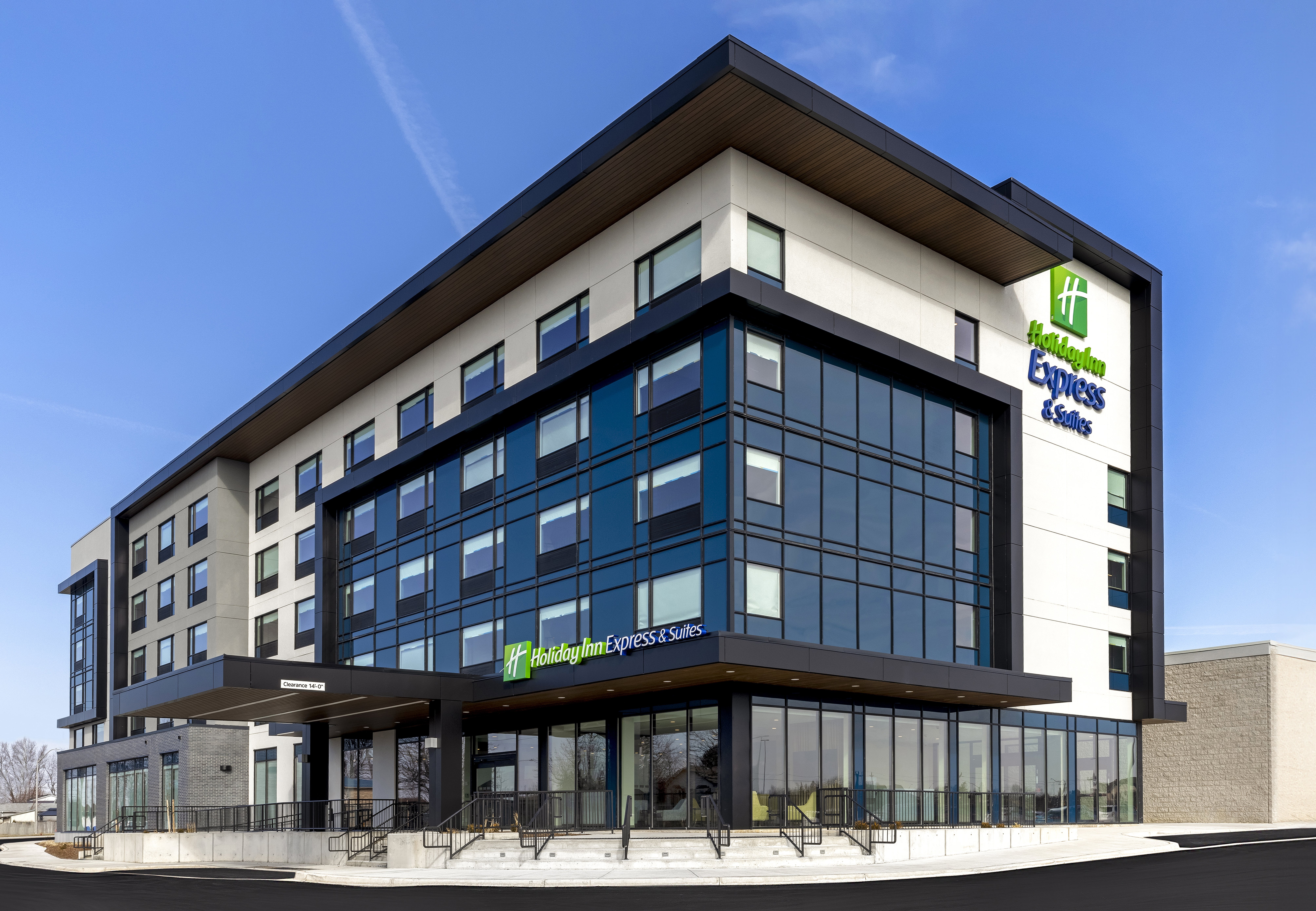 holiday inn express and suites st thomas an ihg hotel