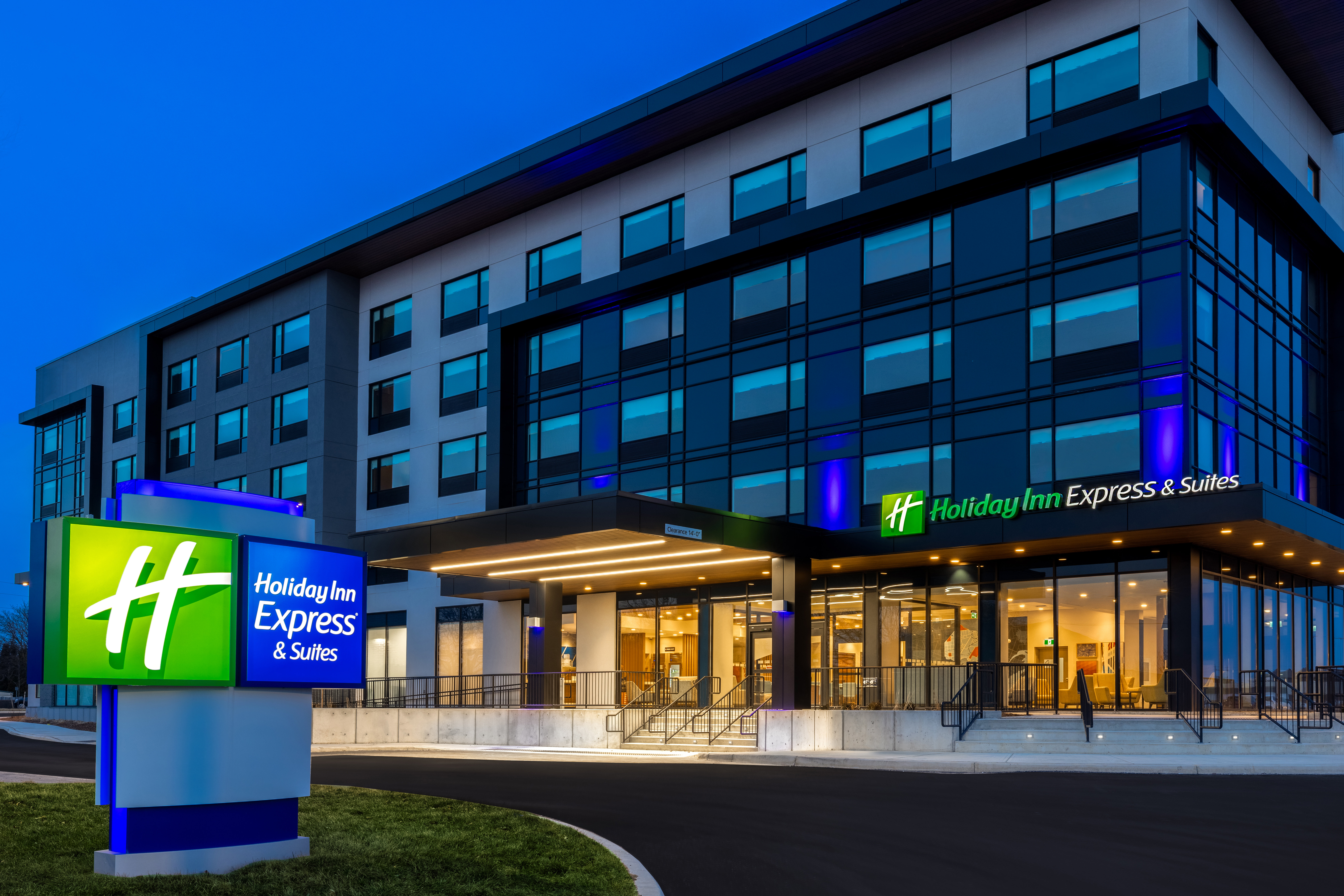 holiday inn express and suites st thomas an ihg hotel