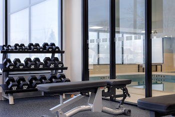 Holiday Inn Express And Suites St.Thomas, An Ihg Hotel,Canada>>Saint Thomas,2.5 star