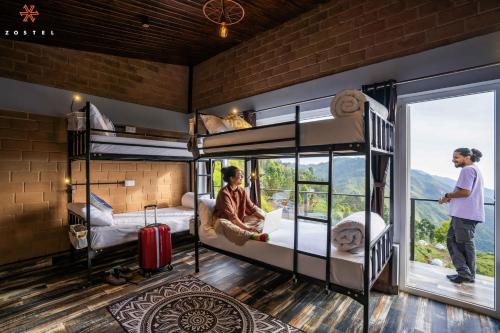 zostel plus poombarai kodaikanal