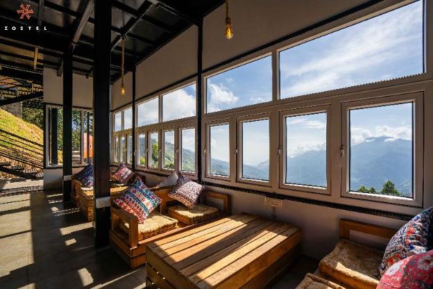 zostel plus poombarai kodaikanal