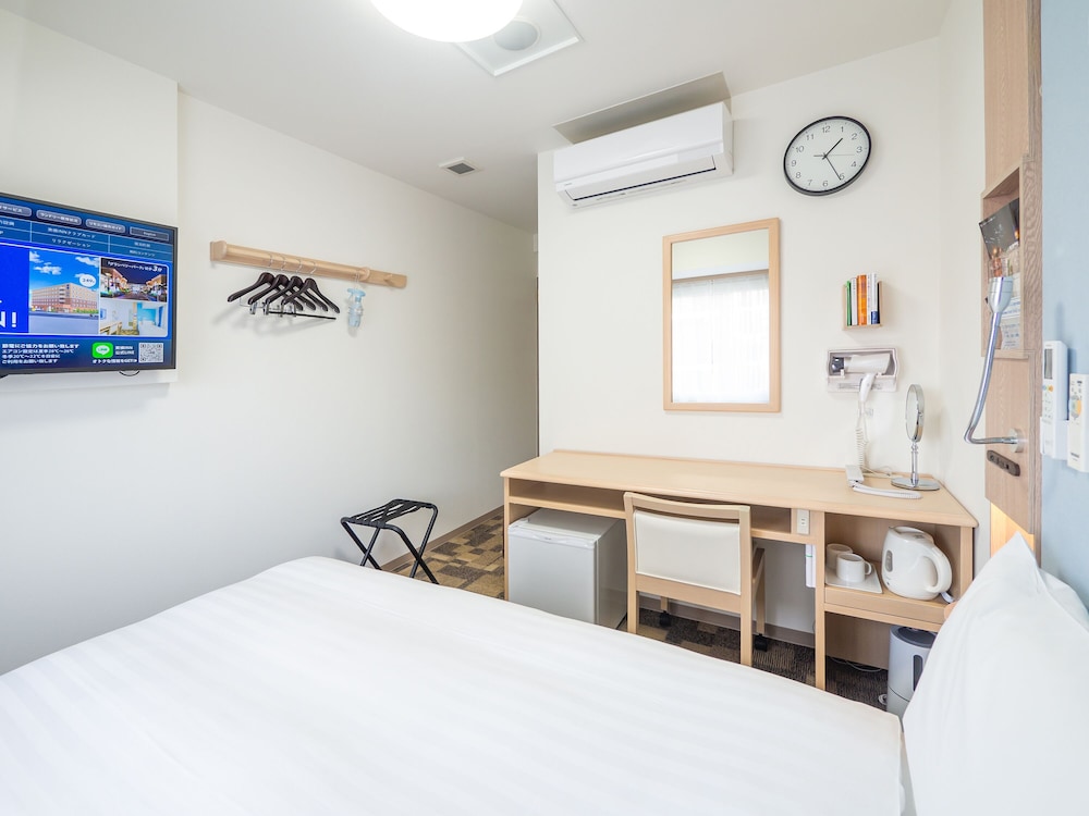 toyoko inn yokohama eki nishi guchi