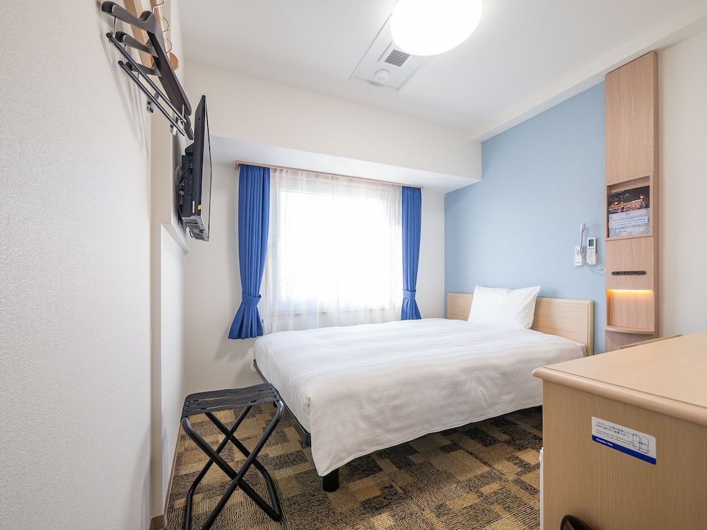 toyoko inn yokohama eki nishi guchi