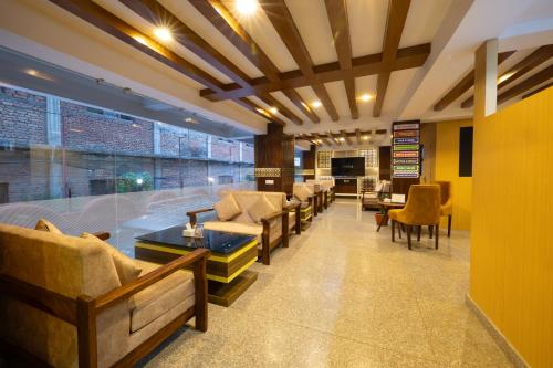 divine kathmandu hotel