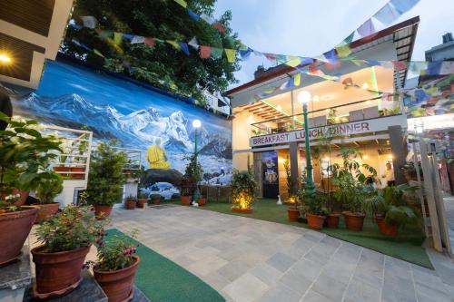 divine kathmandu hotel