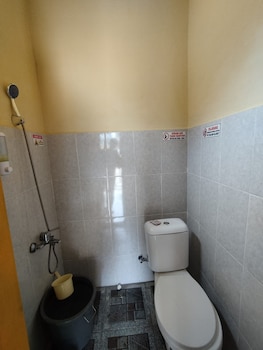 oyo 92561 excellent kost