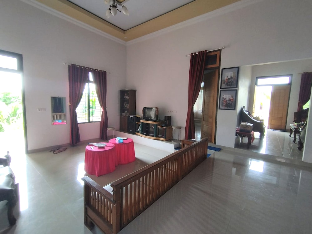 oyo 92561 excellent kost