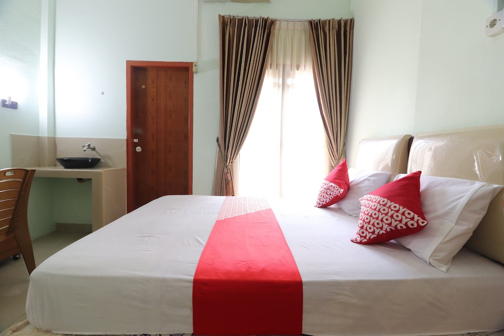 oyo 92561 excellent kost