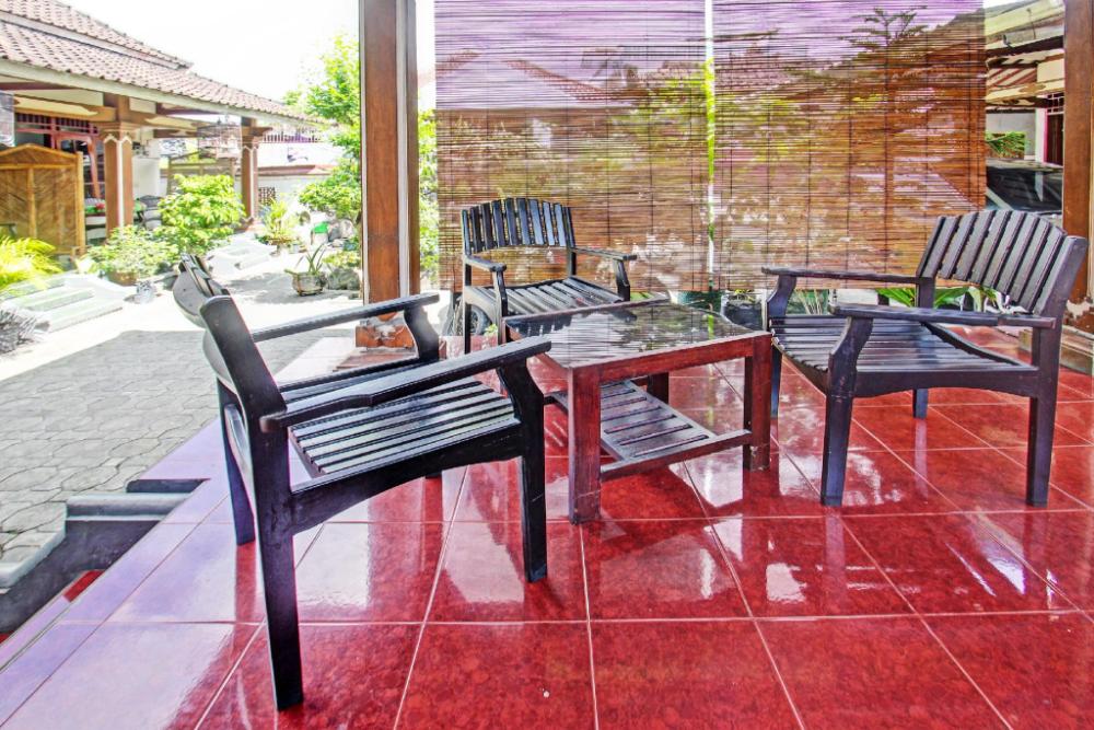 oyo 92560 astri homestay