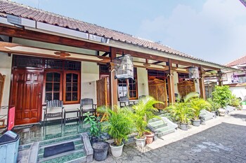 oyo 92560 astri homestay